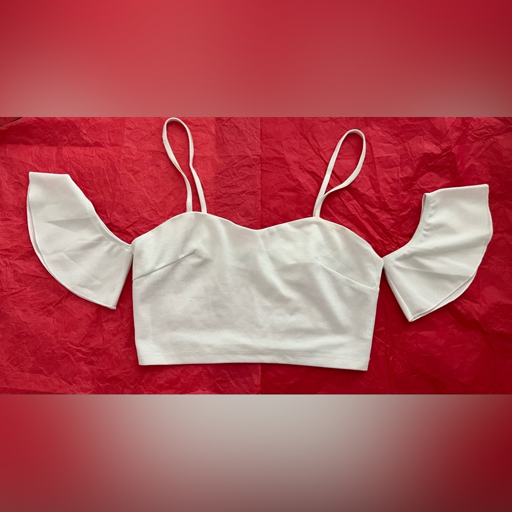Shein Cold Shoulder Crop Top  color white size XS